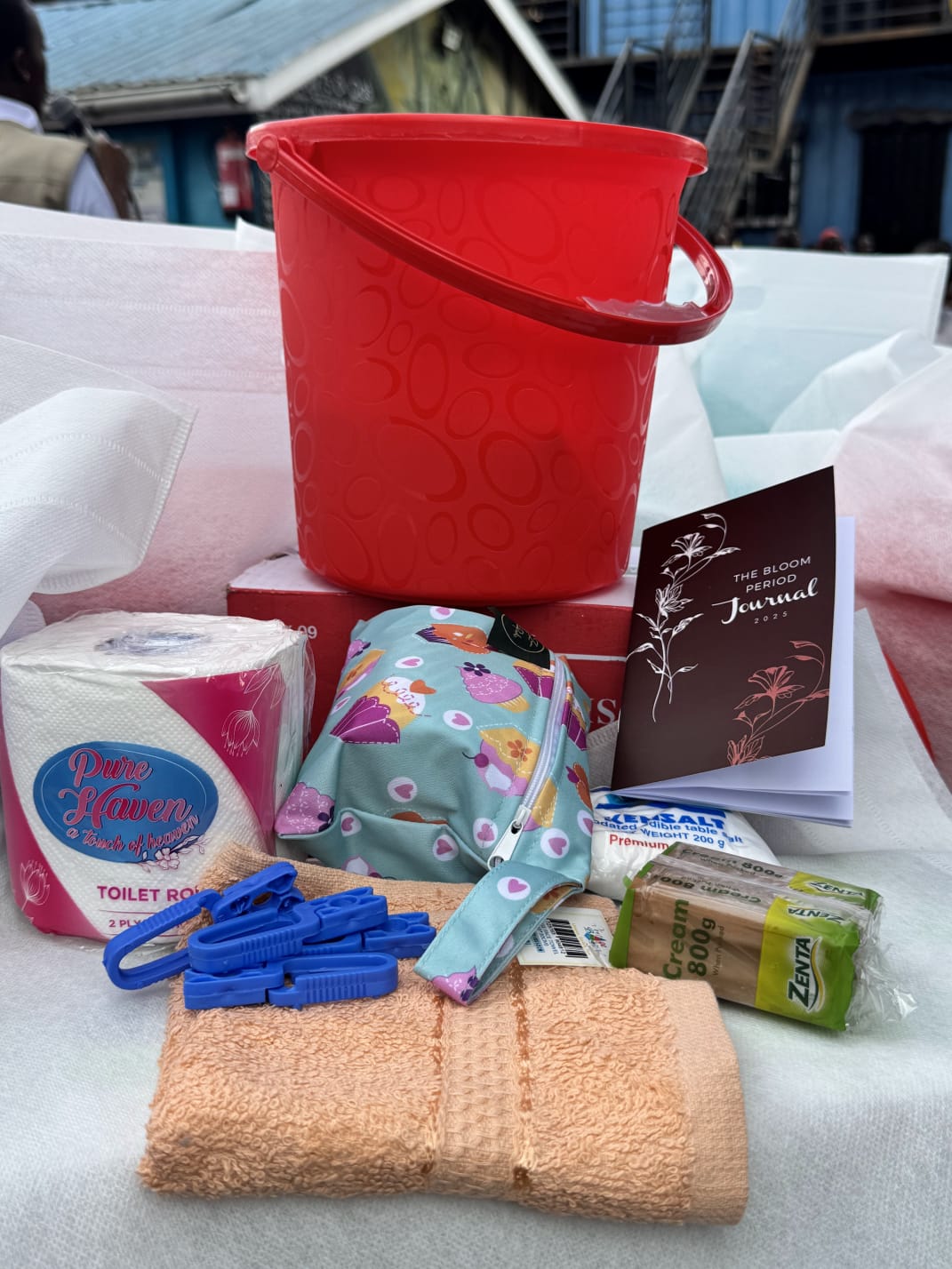 Nurse with Bloom Kit